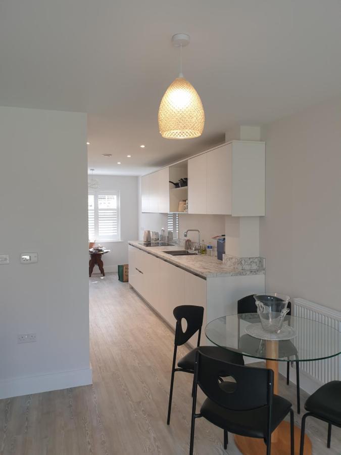 Villa Coastal Retreat Bognor Bersted Esterno foto